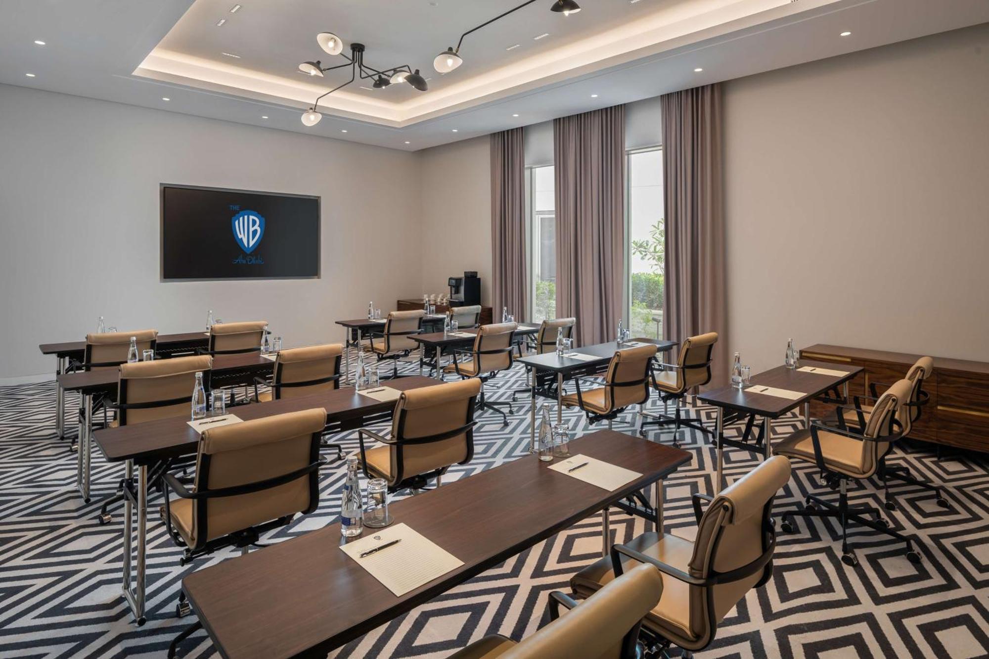 The Wb Abu Dhabi, Curio Collection By Hilton