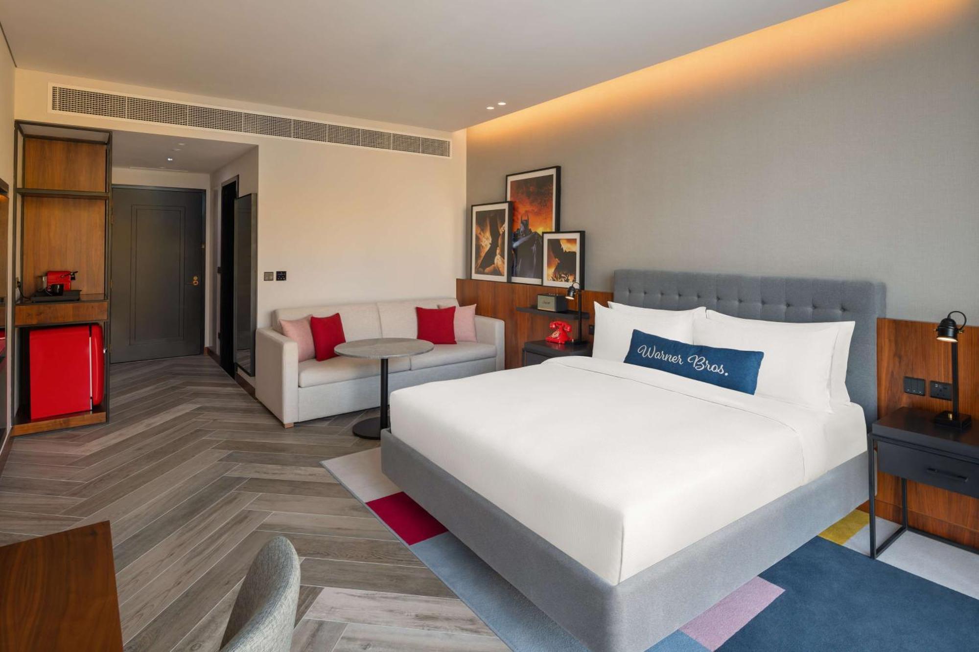 The Wb Abu Dhabi, Curio Collection By Hilton Hotel