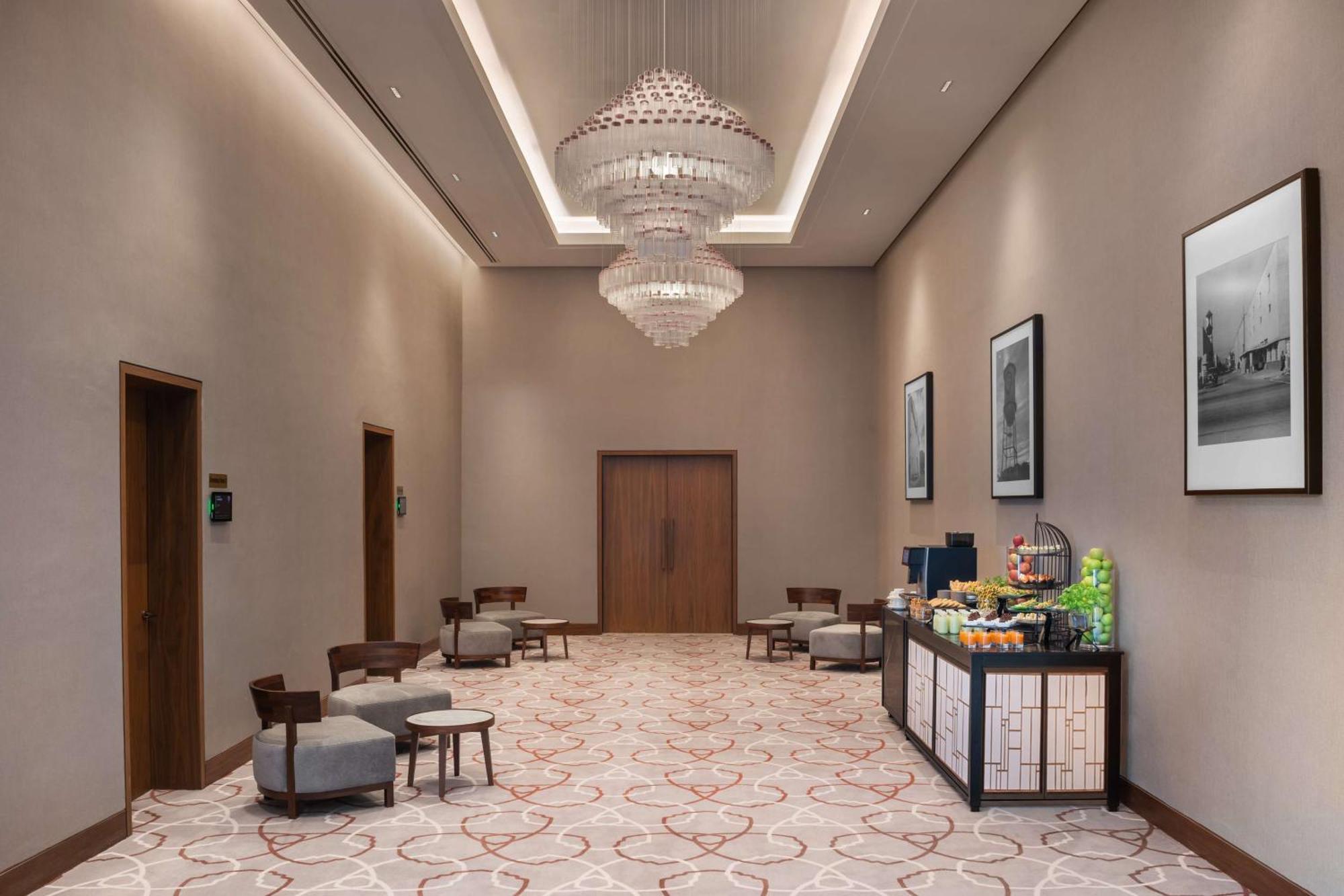 The Wb Abu Dhabi, Curio Collection By Hilton Abu Dhabi