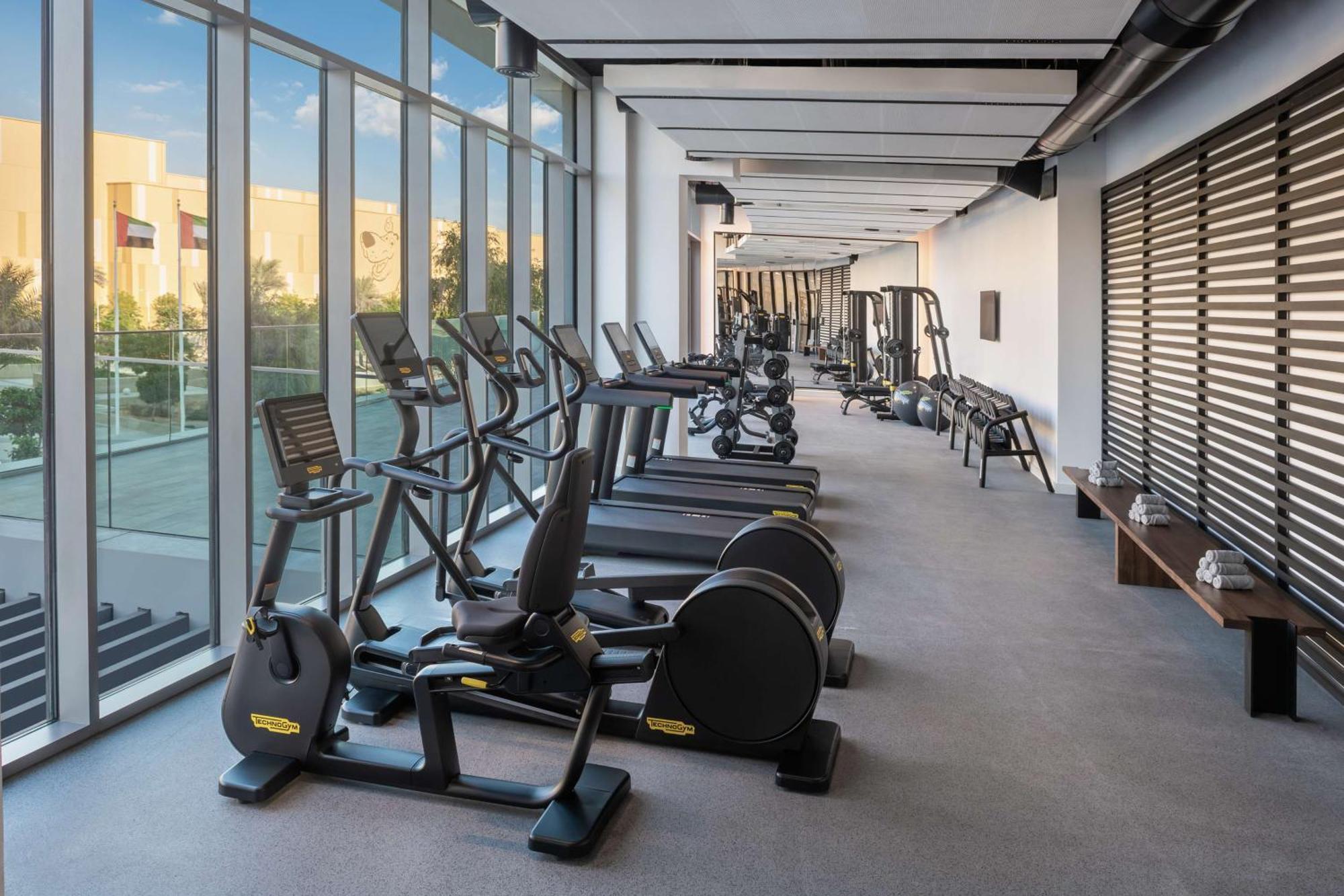 Hotel The Wb Abu Dhabi, Curio Collection By Hilton 5*