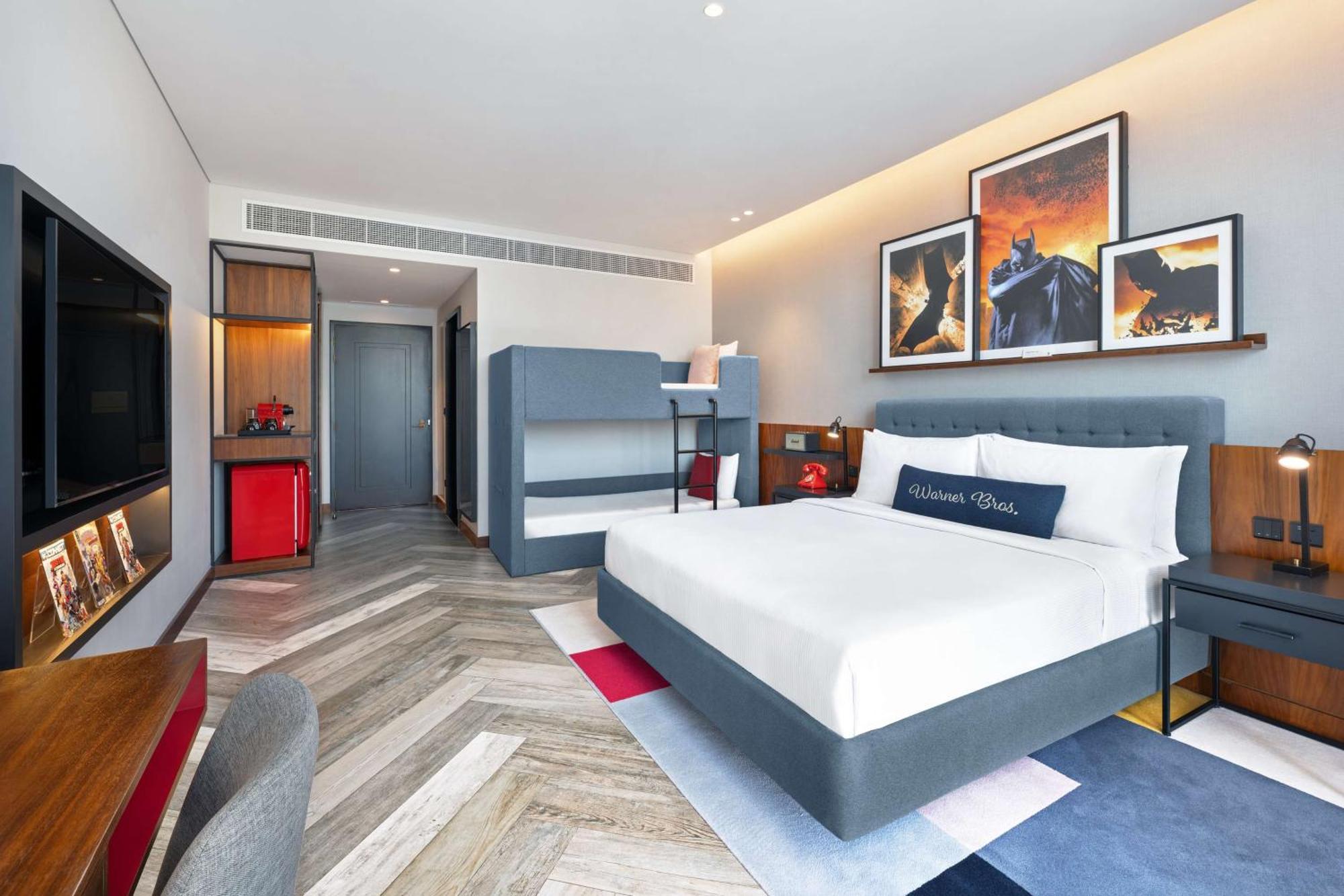 The Wb Abu Dhabi, Curio Collection By Hilton