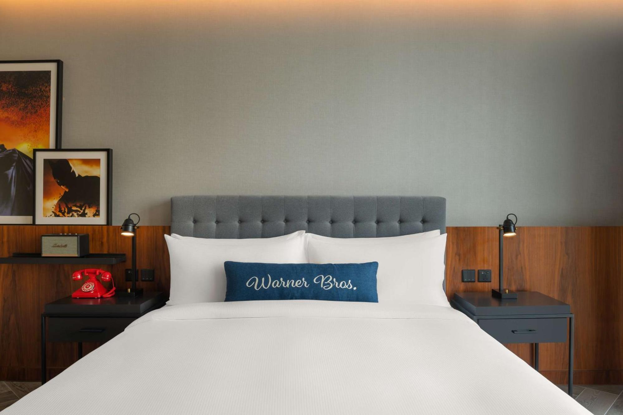 The Wb Abu Dhabi, Curio Collection By Hilton 5* Abu Dhabi