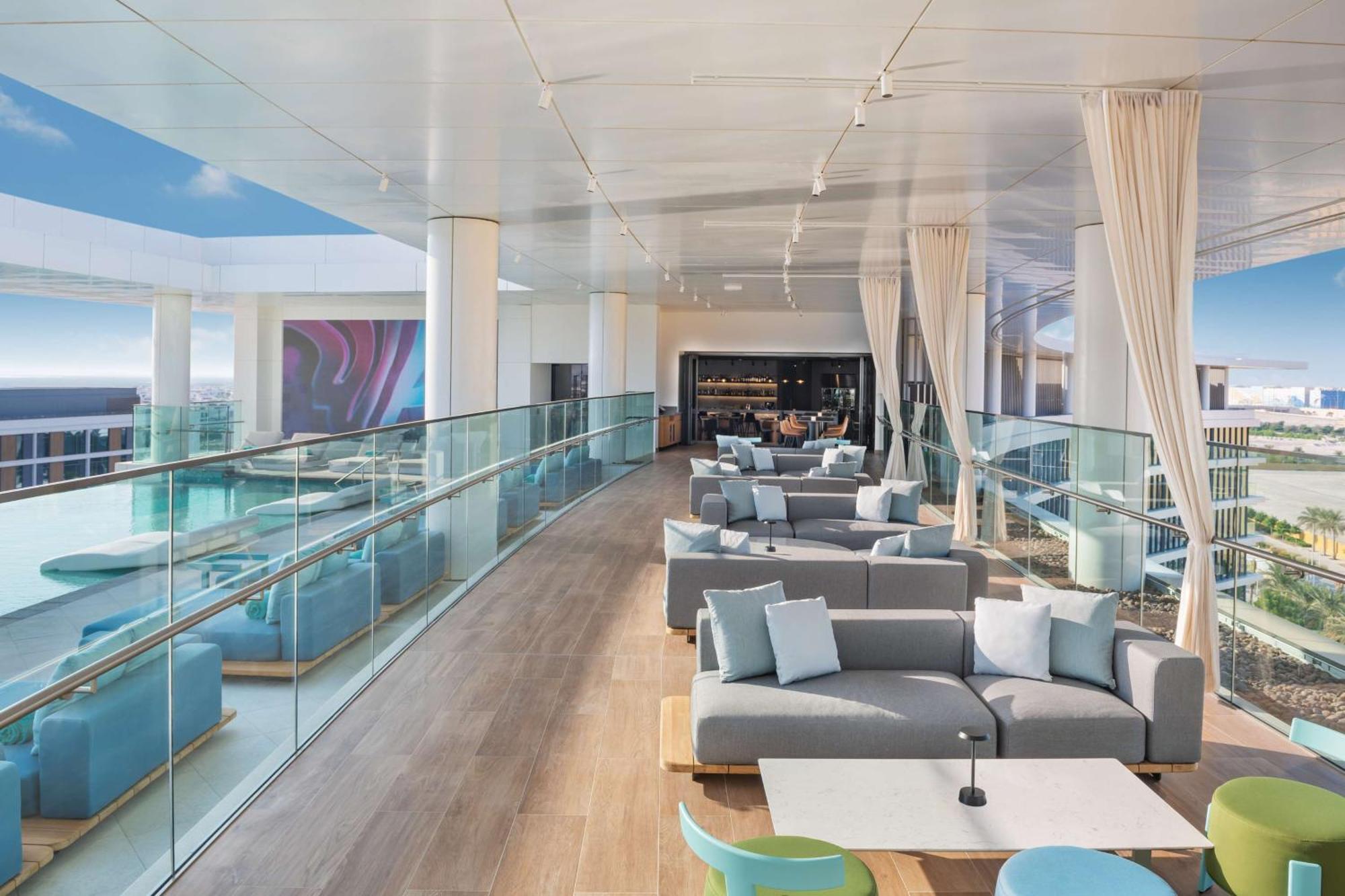 Hotel The Wb Abu Dhabi, Curio Collection By Hilton