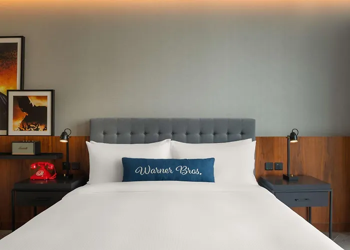 The Wb Abu Dhabi, Curio Collection By Hilton